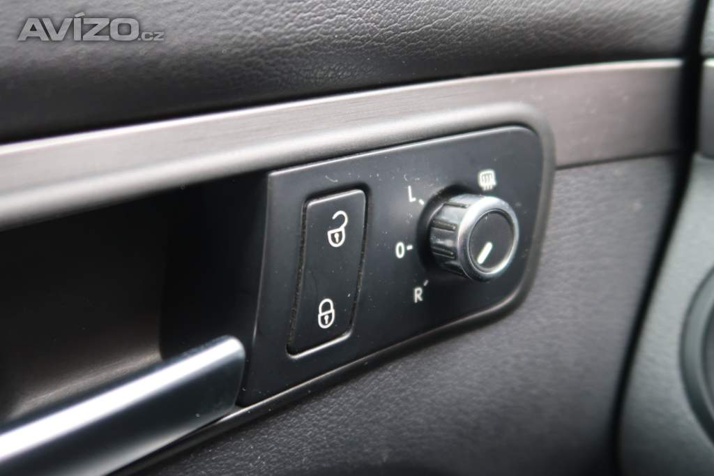 Foto inzerátu Volkswagen Touran 1.6 TDI