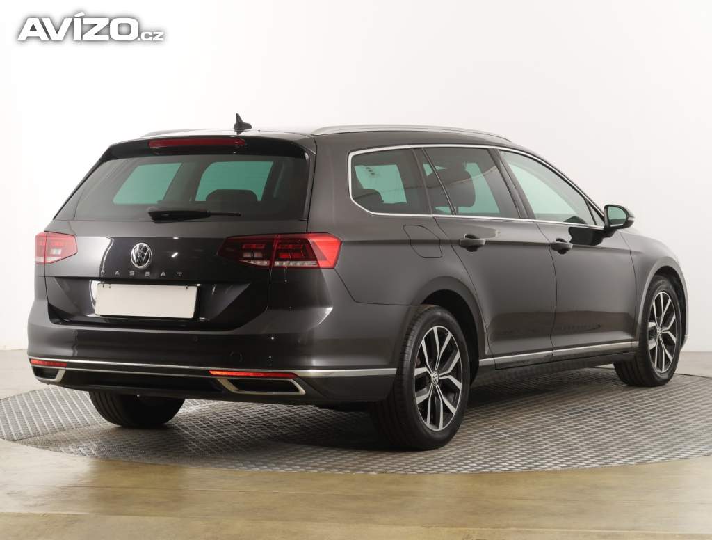 Foto inzerátu Volkswagen Passat 2.0 TDI