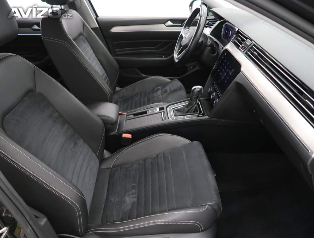 Foto inzerátu Volkswagen Passat 2.0 TDI