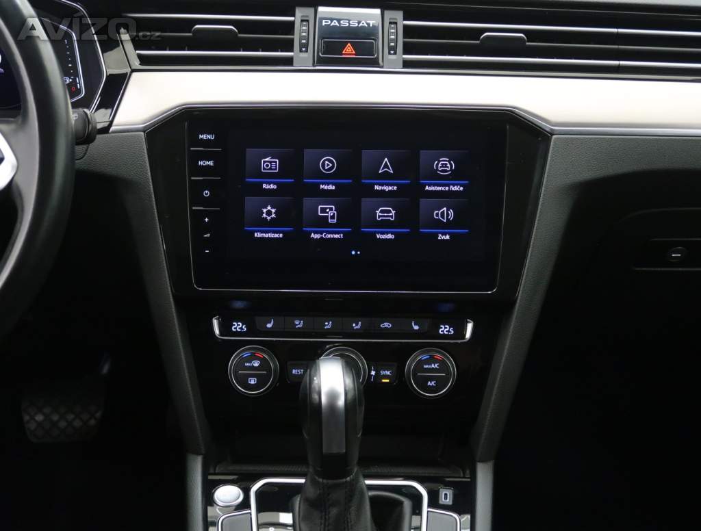 Foto inzerátu Volkswagen Passat 2.0 TDI