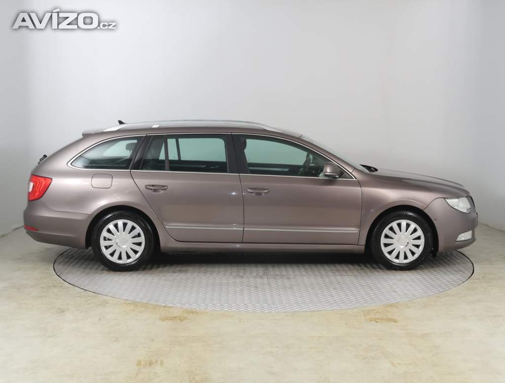 Foto inzerátu Škoda Superb 1.6 TDI
