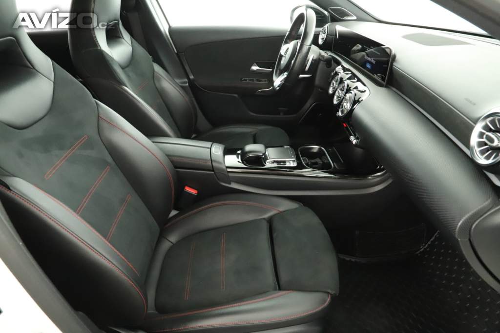 Foto inzerátu Mercedes-Benz Třídy A A 180 d