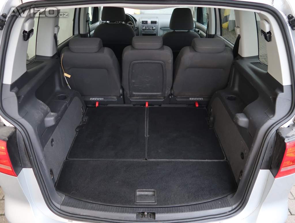 Foto inzerátu Volkswagen Touran 1.6 TDI