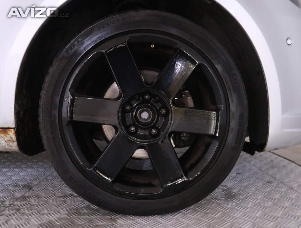 Foto inzerátu Volkswagen Touran 1.6 TDI