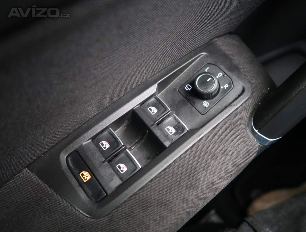 Foto inzerátu Volkswagen Touran 1.4 TSI