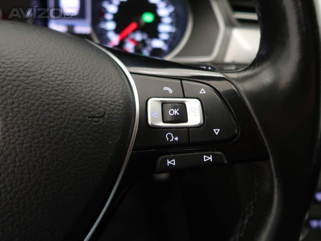 Foto inzerátu Volkswagen Passat 2.0 TDI