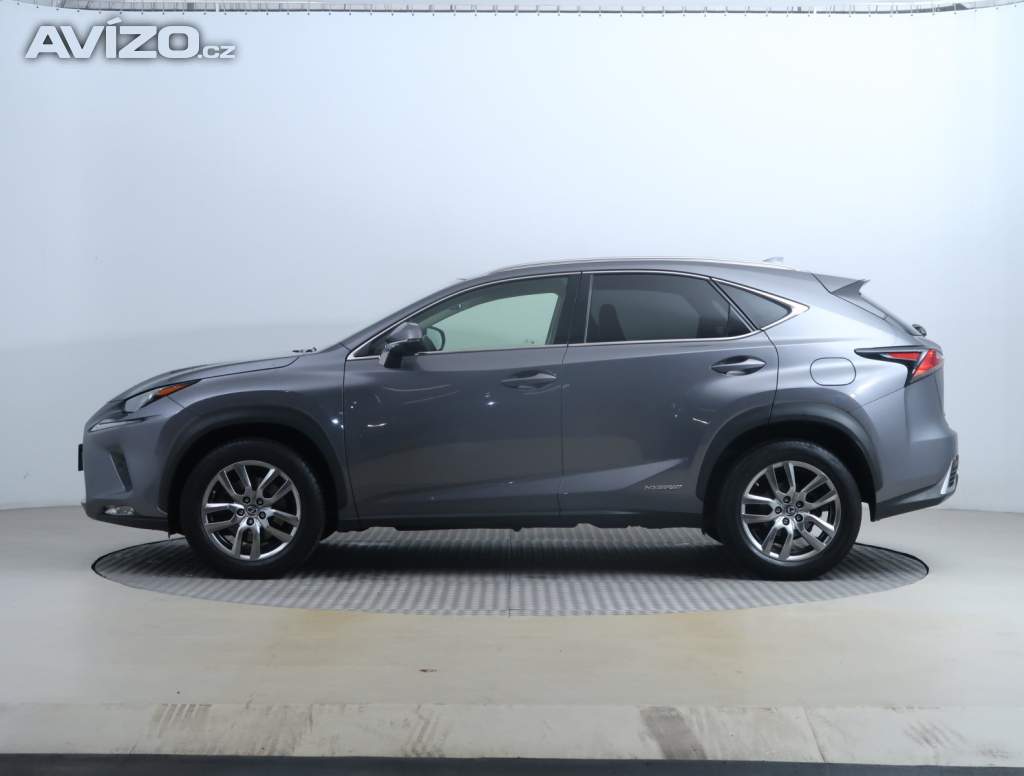 Foto inzerátu Lexus NX 300h