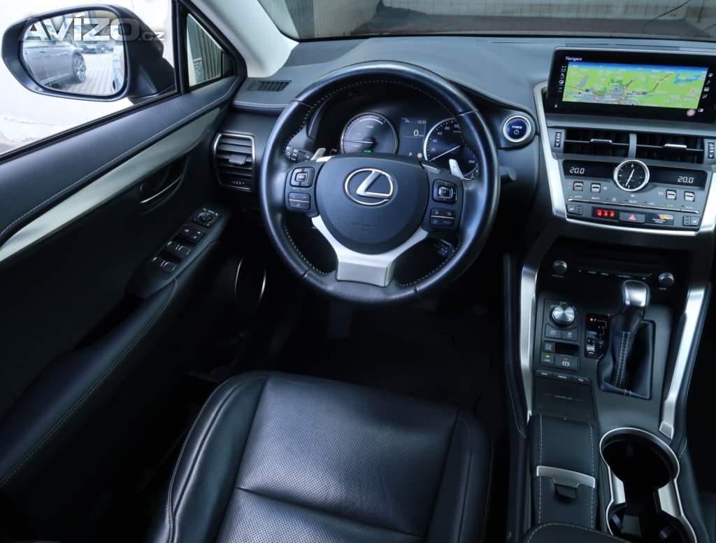 Foto inzerátu Lexus NX 300h