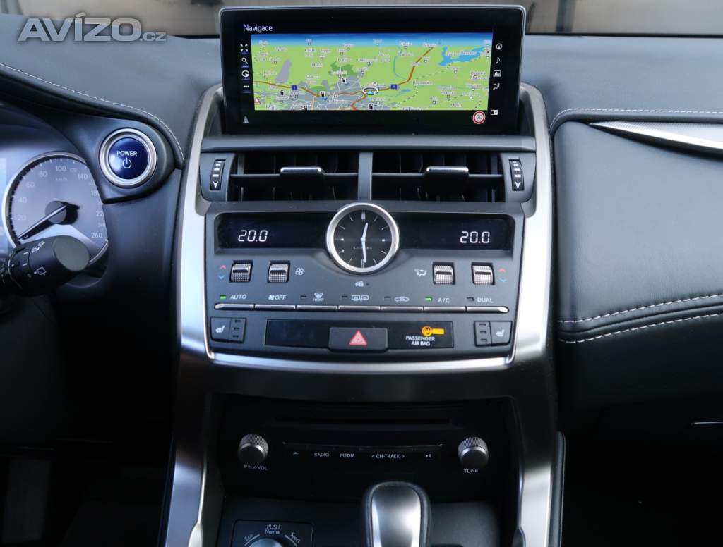 Foto inzerátu Lexus NX 300h