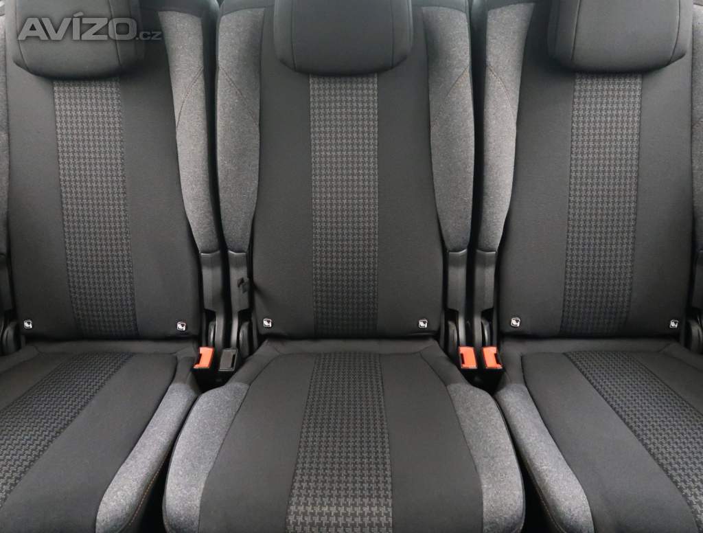 Foto inzerátu Peugeot 5008 PureTech 130