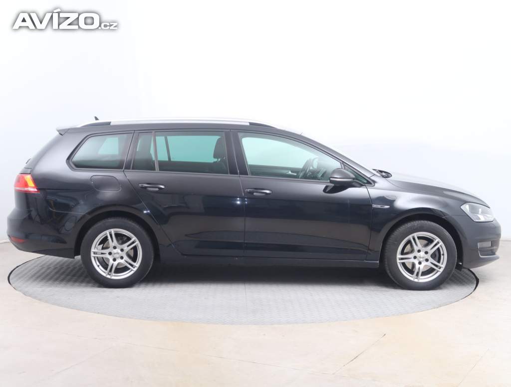 Foto inzerátu Volkswagen Golf 1.6 TDI