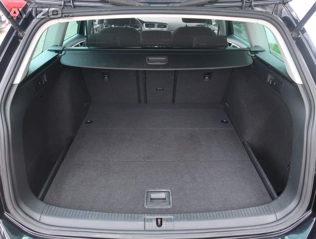 Foto inzerátu Volkswagen Golf 1.6 TDI