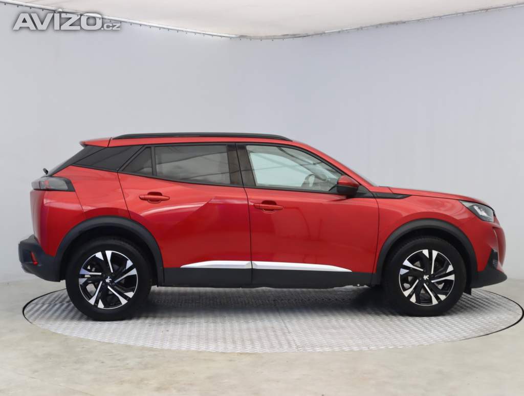 Foto inzerátu Peugeot 2008 1.2 PureTech