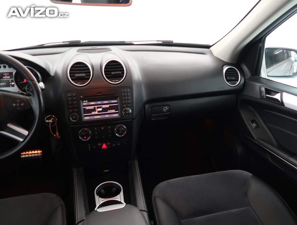 Foto inzerátu Mercedes-Benz ML ML 320 CDI