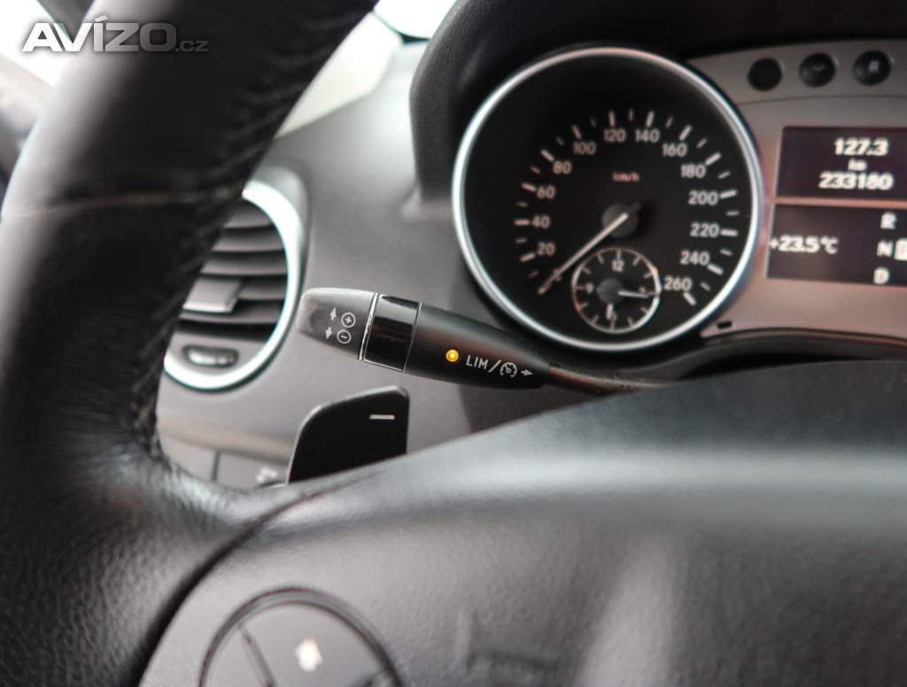 Foto inzerátu Mercedes-Benz ML ML 320 CDI