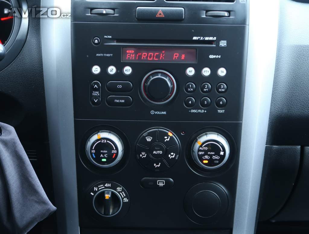 Foto inzerátu Suzuki Grand Vitara 2.0