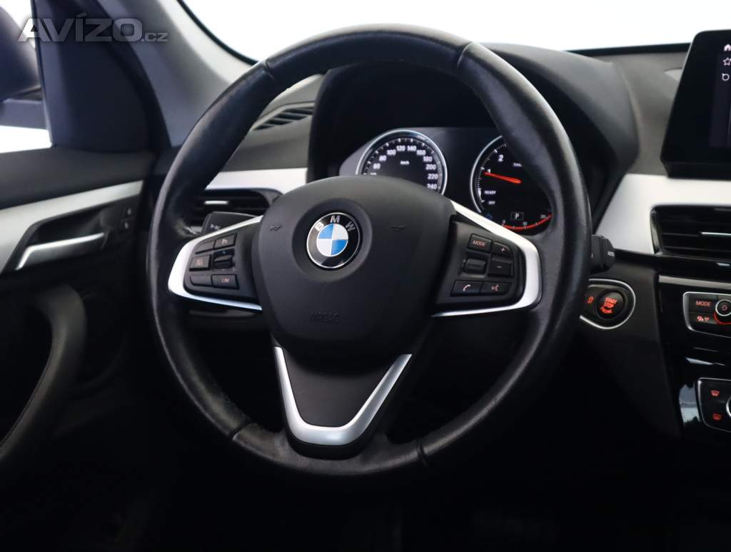 Foto inzerátu BMW X1 sDrive18i