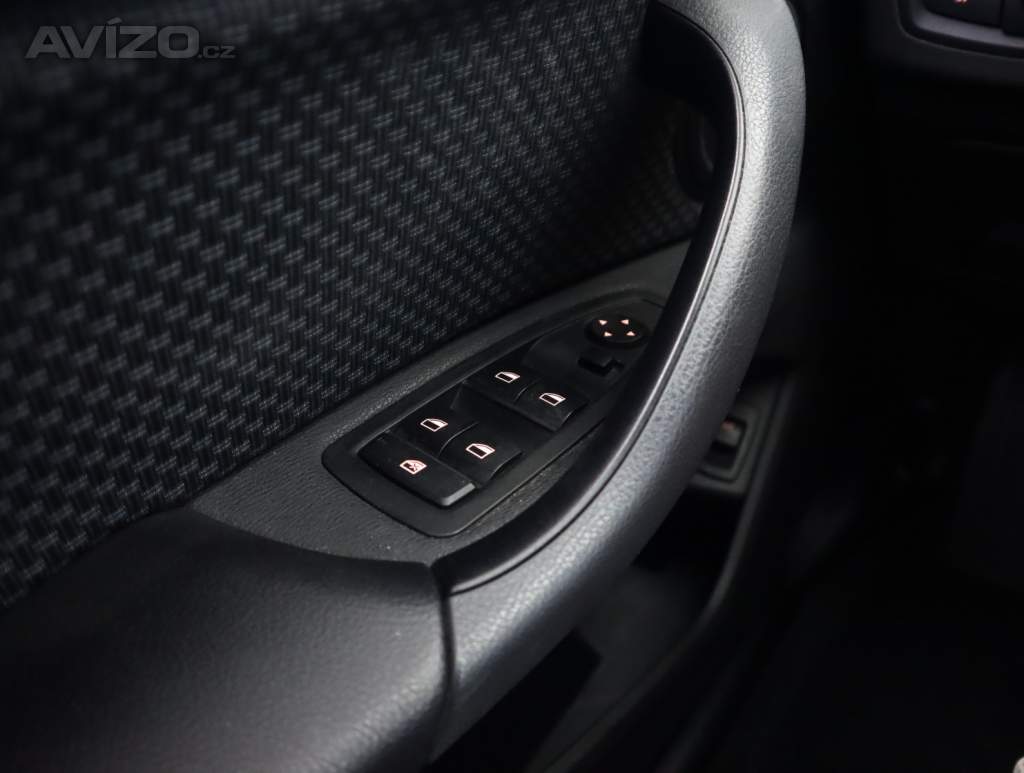 Foto inzerátu BMW X1 sDrive18i