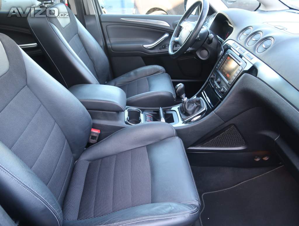 Foto inzerátu Ford S-MAX 2.0 TDCi