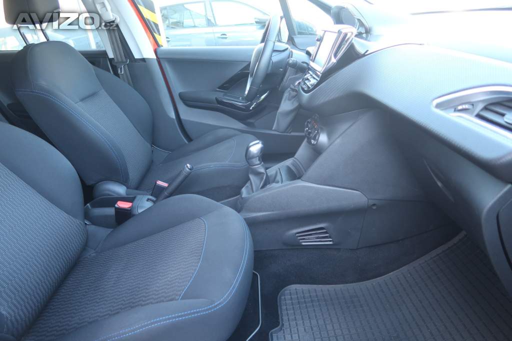 Foto inzerátu Peugeot 208 1.2 PureTech