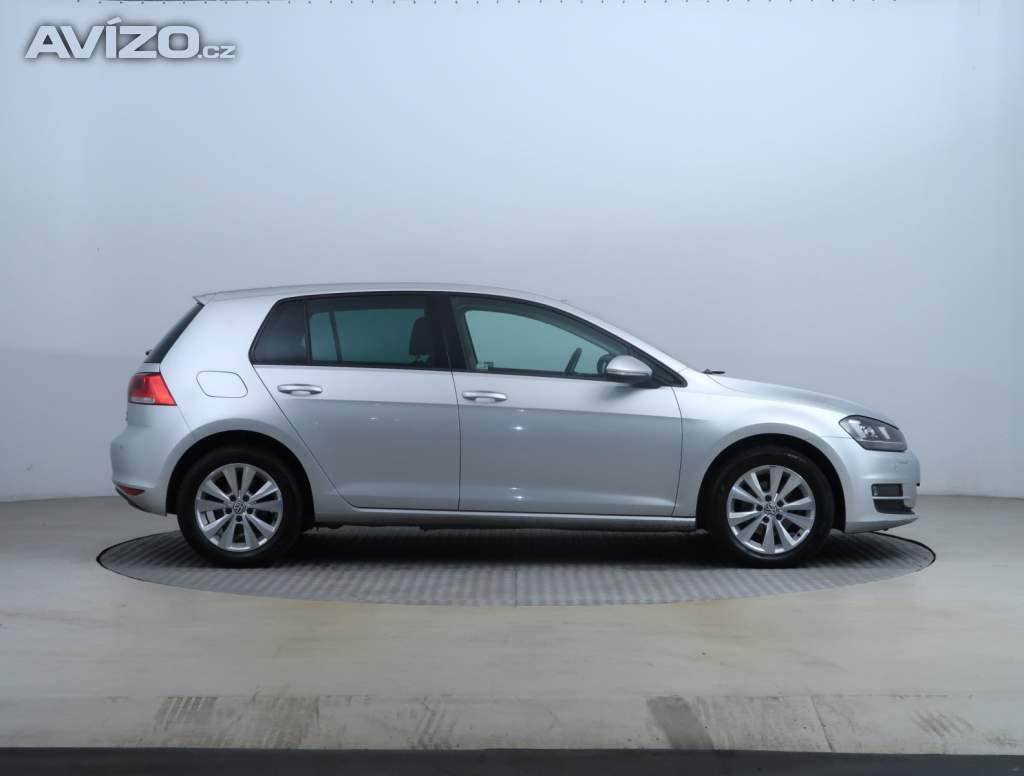Foto inzerátu Volkswagen Golf 1.2 TSI
