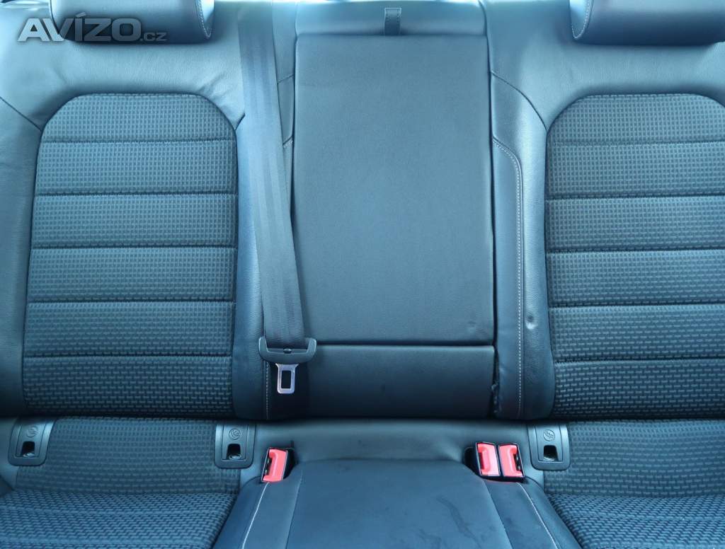 Foto inzerátu Volkswagen Golf 1.2 TSI