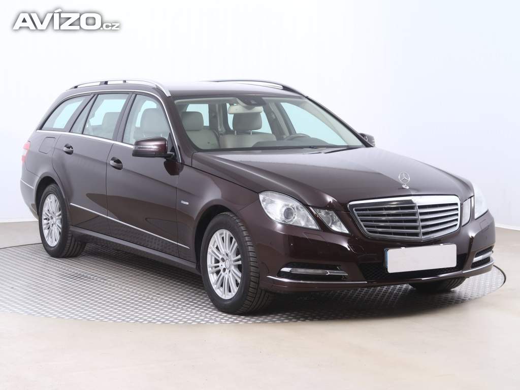 Mercedes-Benz Třídy E E 300 CDI
