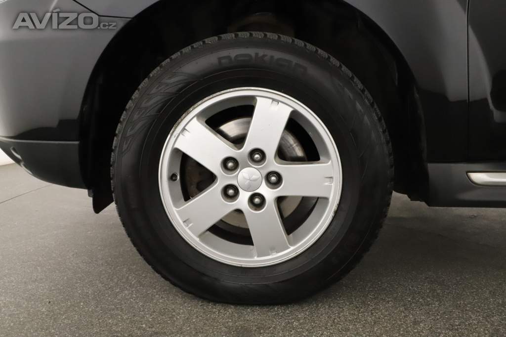 Foto inzerátu Mitsubishi Outlander 2.2 DI-D