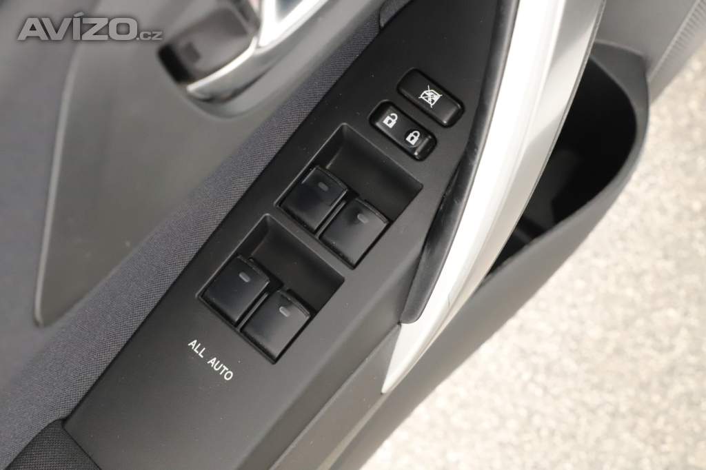 Foto inzerátu Toyota Auris Hybrid