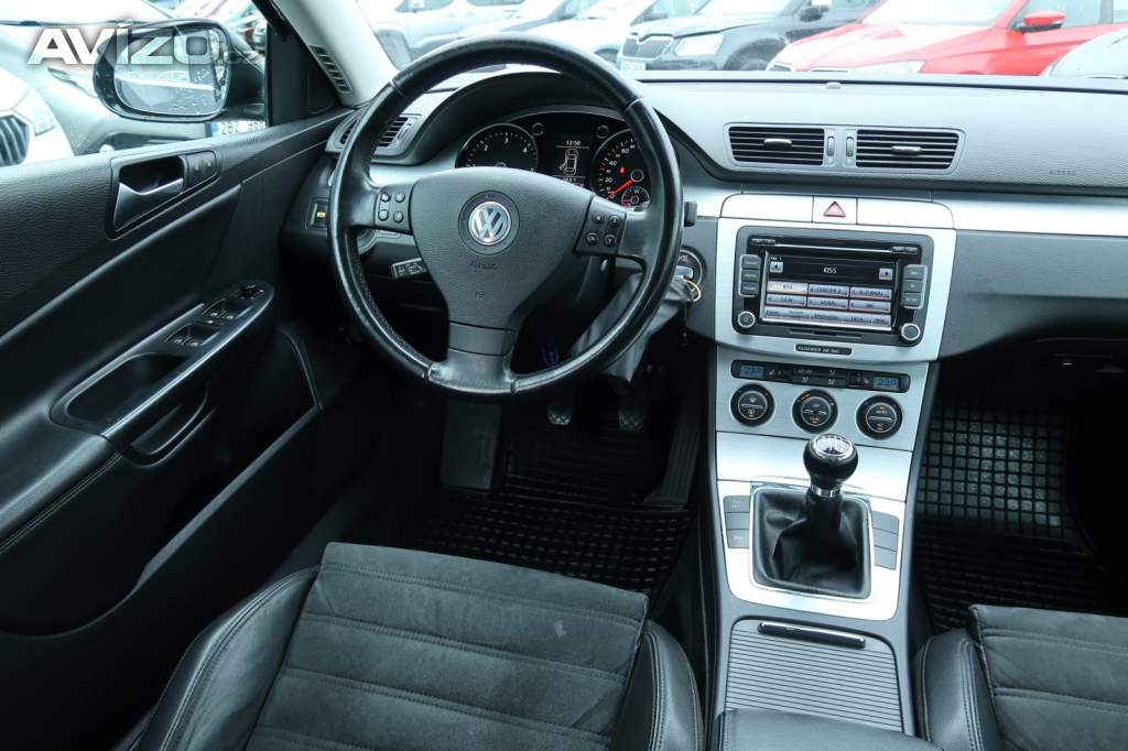 Foto inzerátu Volkswagen Passat 2.0 TDI