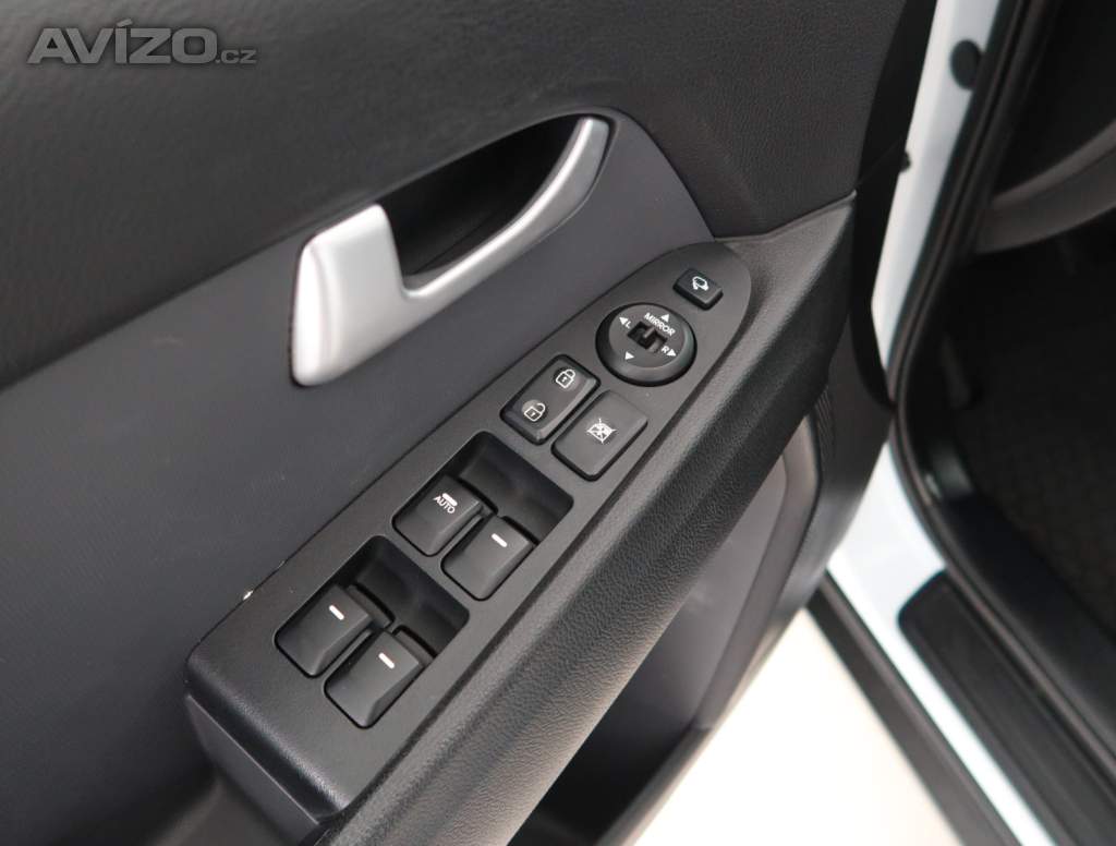 Foto inzerátu Kia Sportage 1.6 GDI