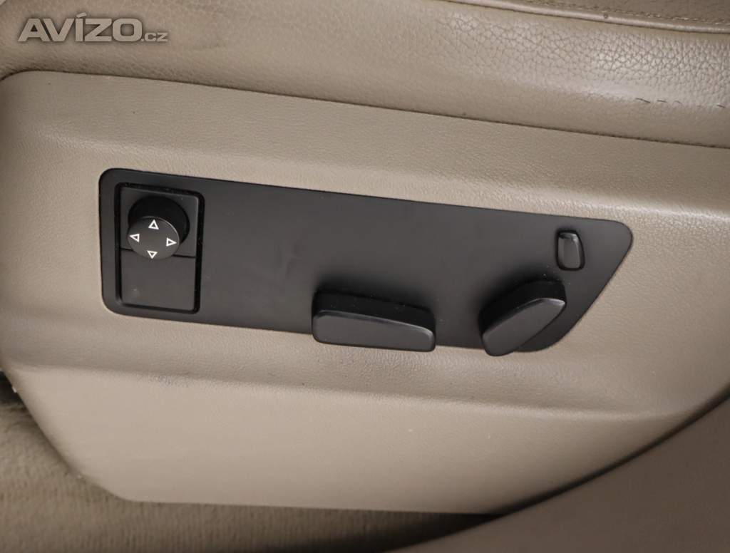 Foto inzerátu Volkswagen Touareg 3.0 V6 TDI