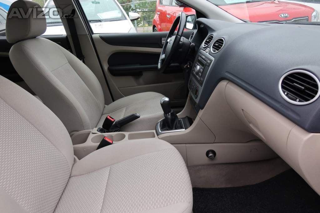 Foto inzerátu Ford Focus 1.6 16V