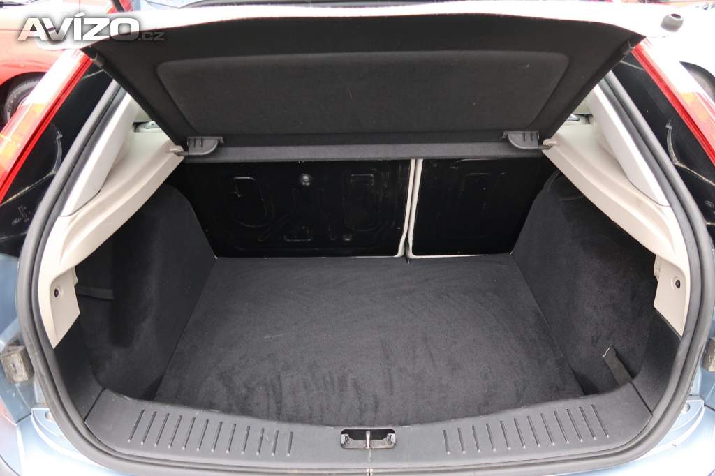 Foto inzerátu Ford Focus 1.6 16V