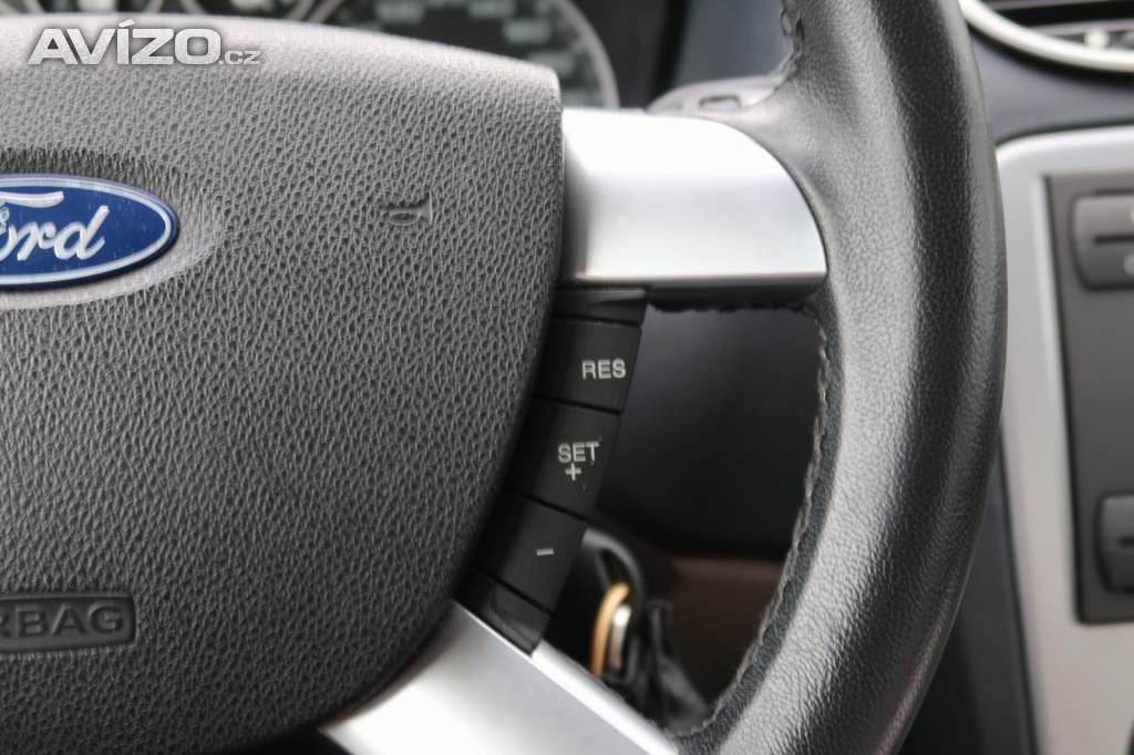 Foto inzerátu Ford Focus 1.6 16V