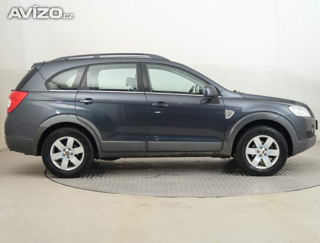 Foto inzerátu Chevrolet Captiva 2.0 D
