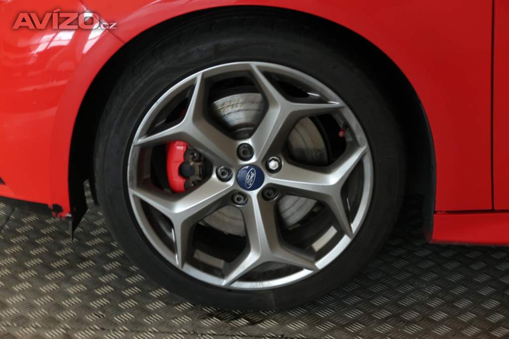 Foto inzerátu Ford Focus 2.0 EcoBoost ST