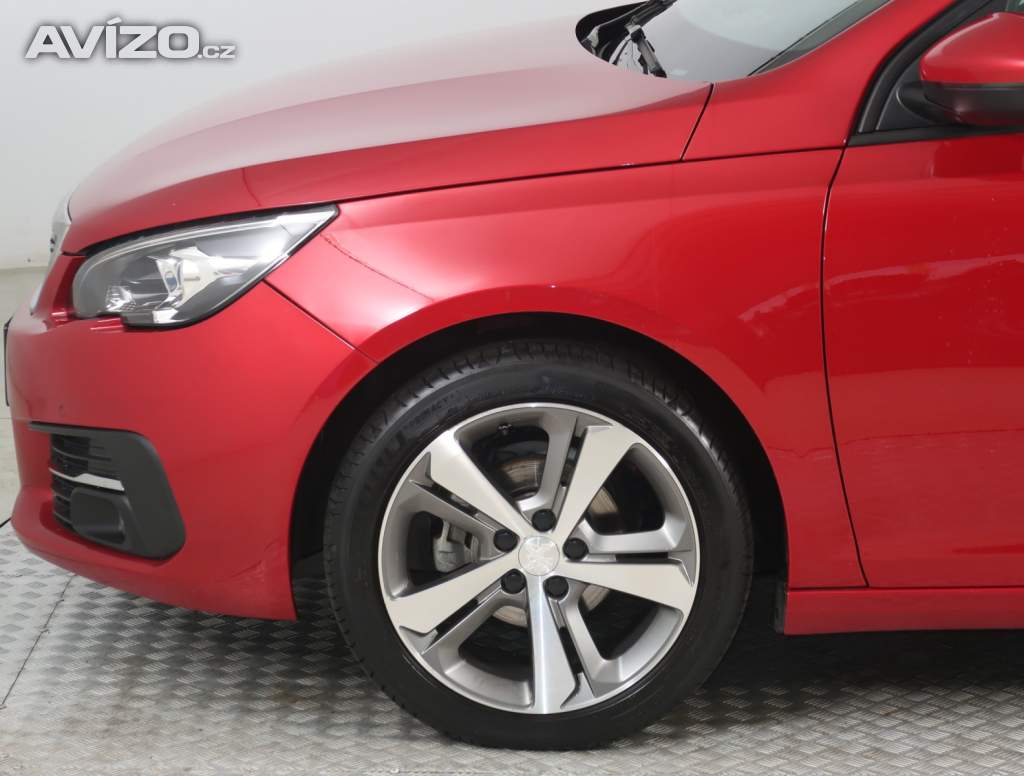 Foto inzerátu Peugeot 308 1.2 PureTech