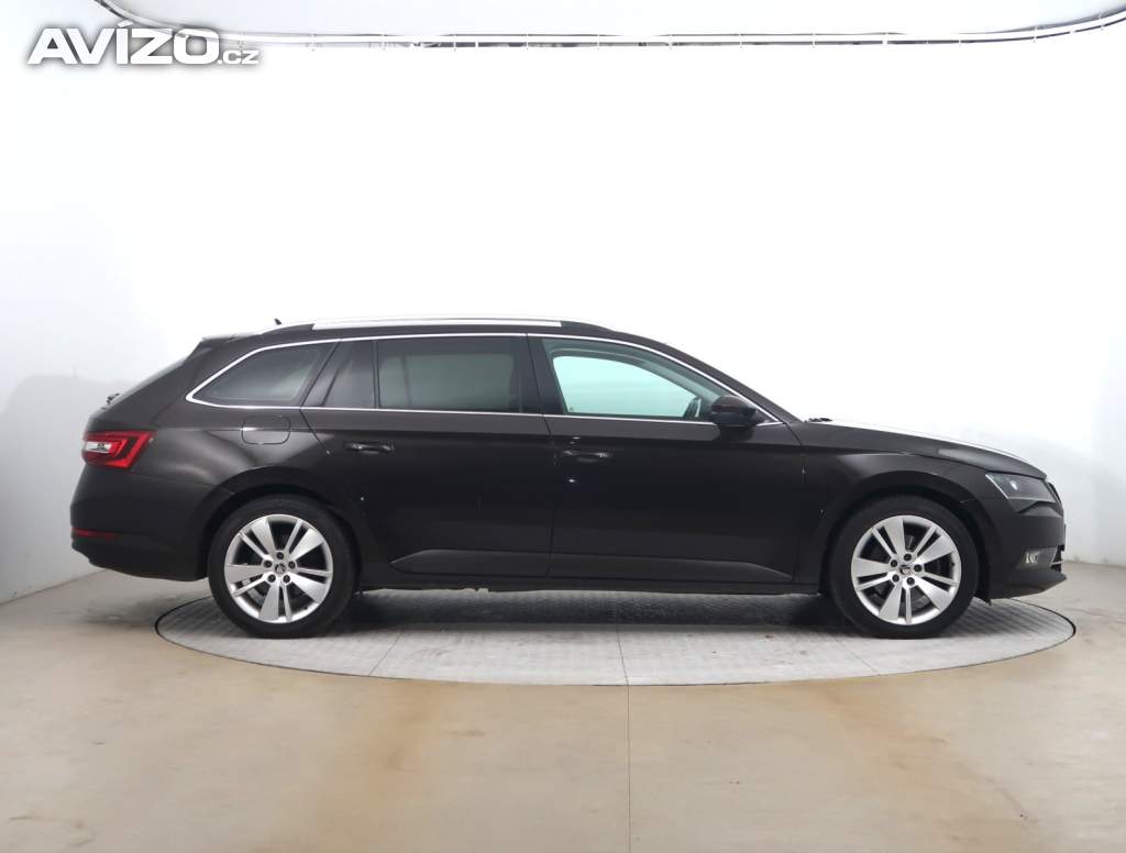 Foto inzerátu Škoda Superb 2.0 TDI