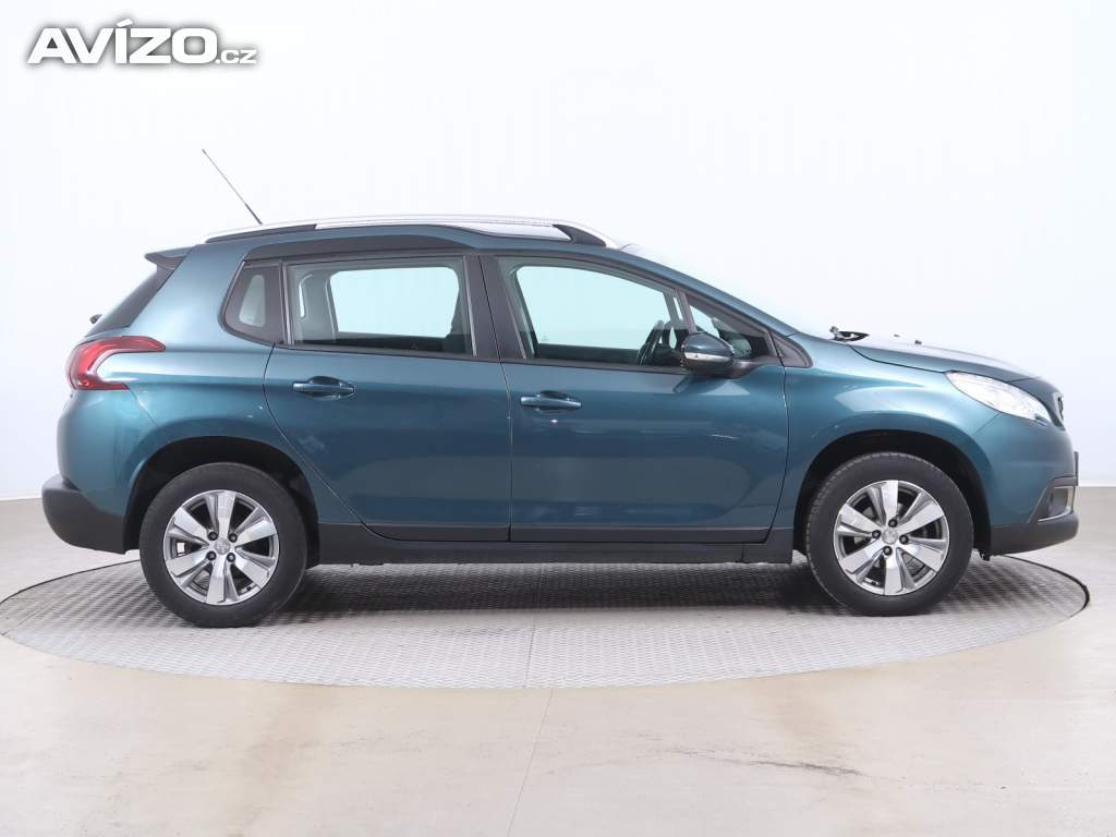 Foto inzerátu Peugeot 2008 1.2 PureTech