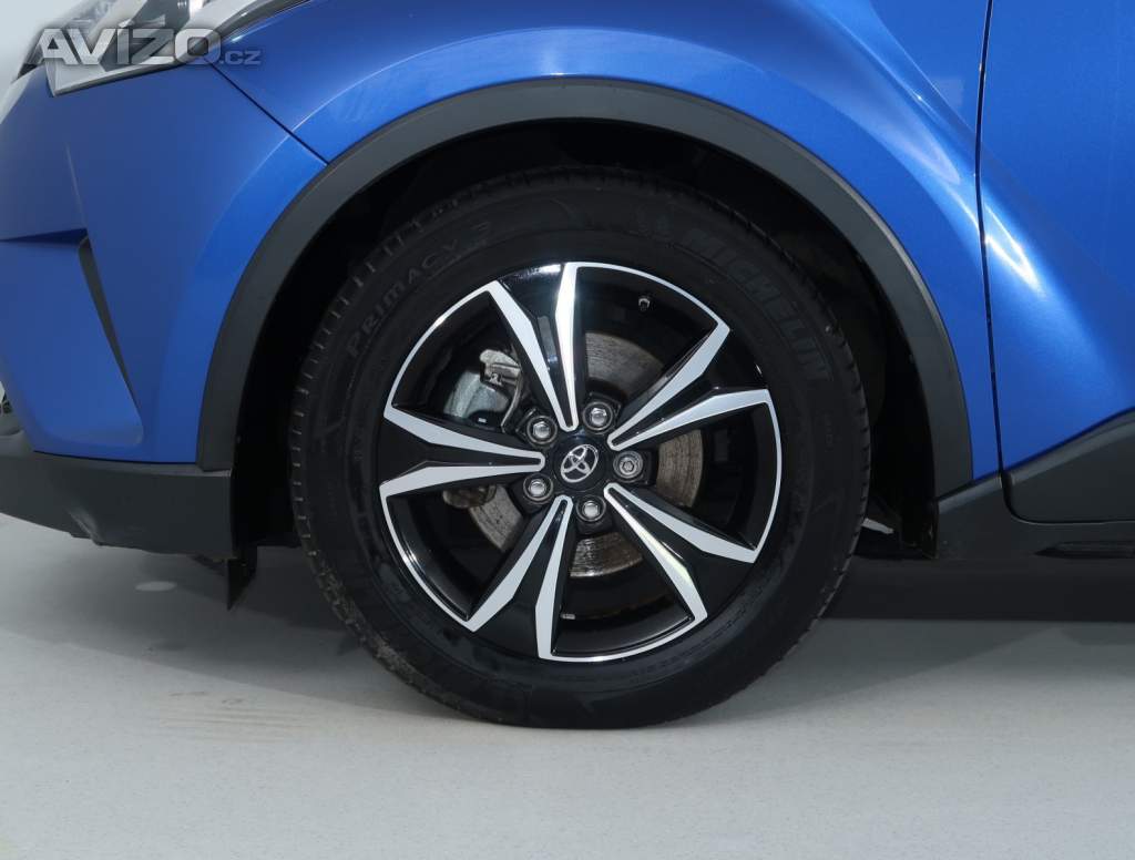 Foto inzerátu Toyota C-HR 1.8 Hybrid