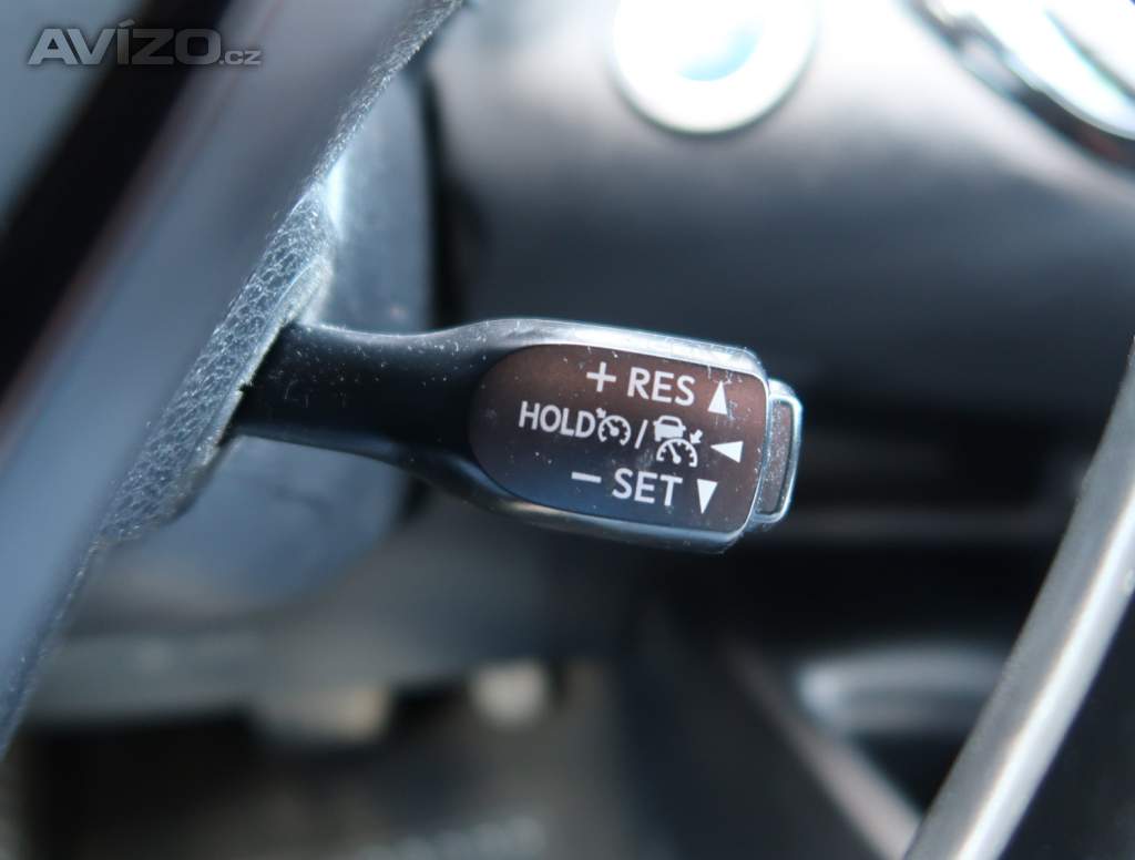 Foto inzerátu Toyota C-HR 1.8 Hybrid