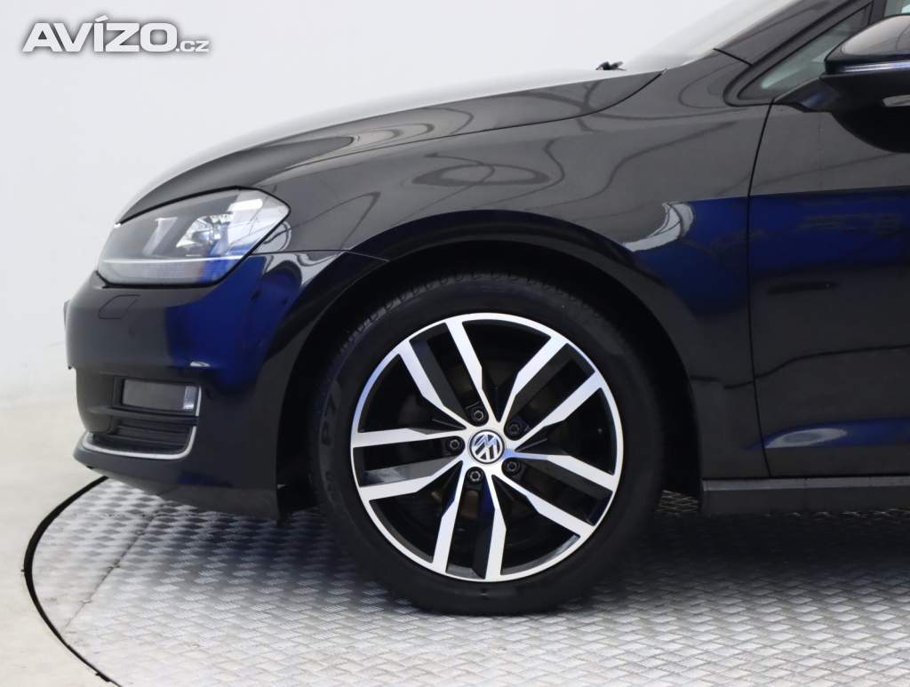 Foto inzerátu Volkswagen Golf 2.0 TDI