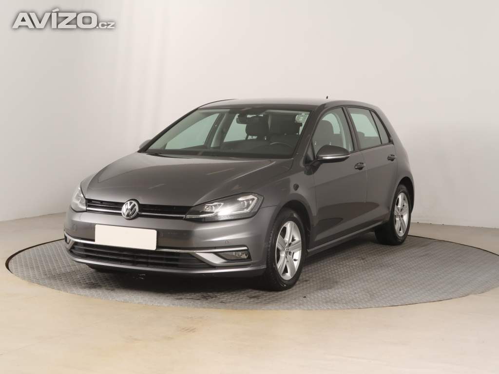 Foto inzerátu Volkswagen Golf 1.0 TSI