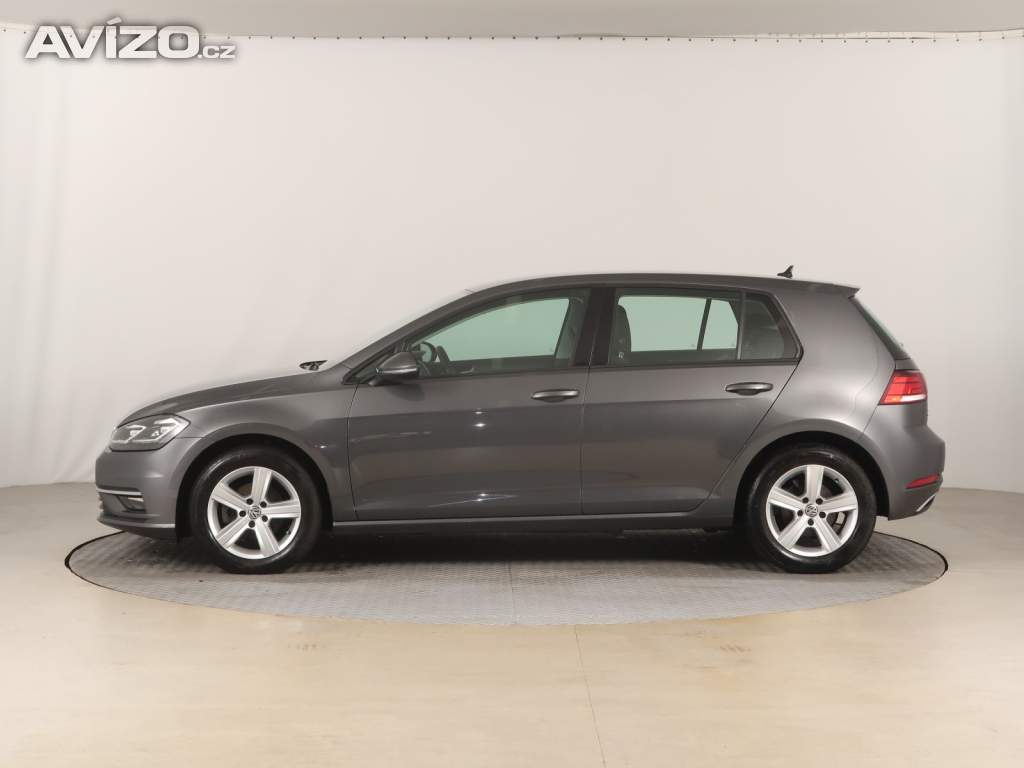 Foto inzerátu Volkswagen Golf 1.0 TSI