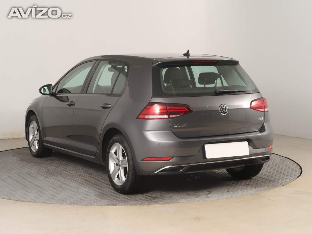 Foto inzerátu Volkswagen Golf 1.0 TSI