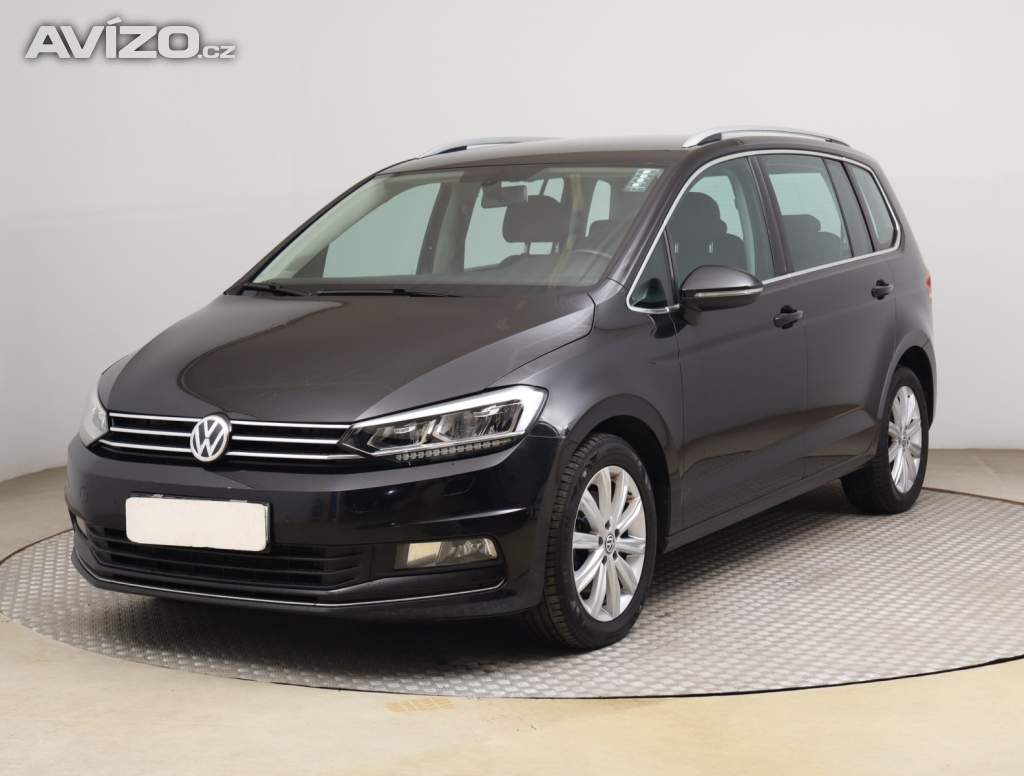 Foto inzerátu Volkswagen Touran 2.0 TDI