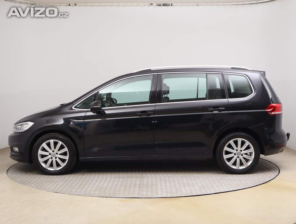 Foto inzerátu Volkswagen Touran 2.0 TDI
