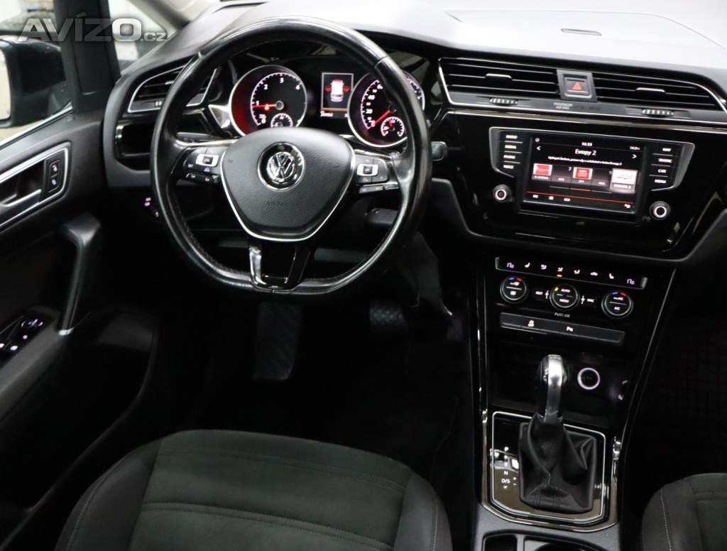 Foto inzerátu Volkswagen Touran 2.0 TDI