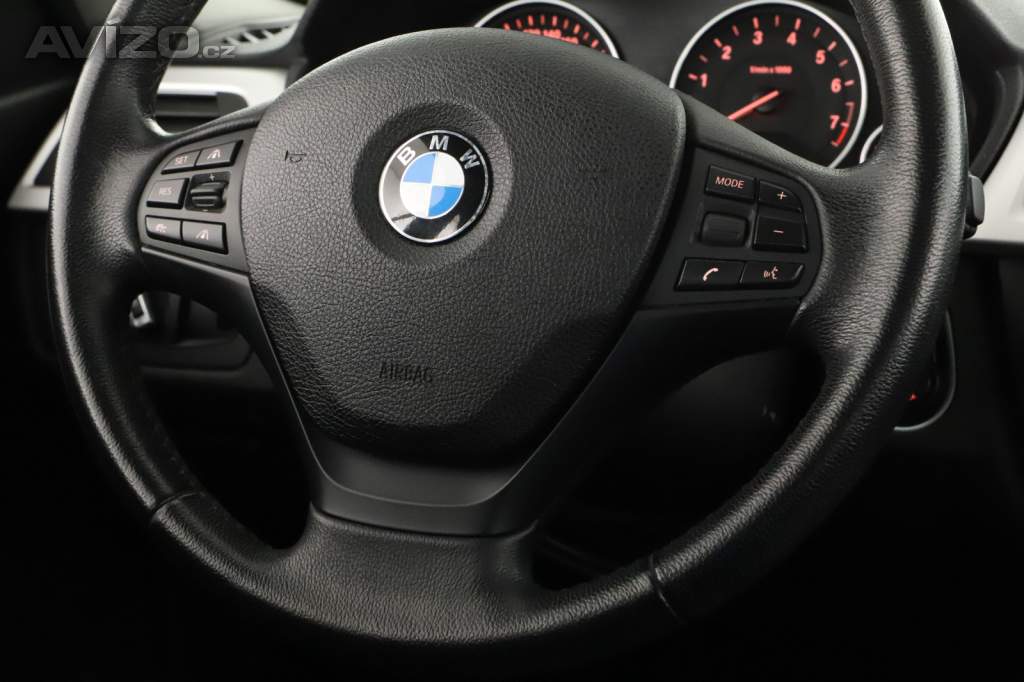 Foto inzerátu BMW Řada 3 328 i xDrive